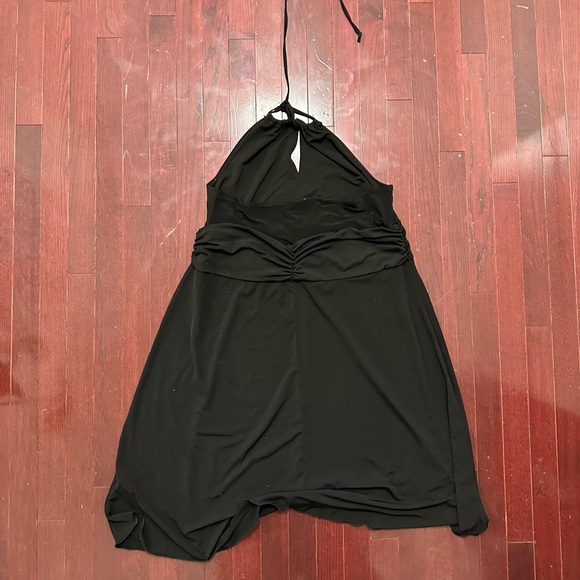 Black plus size dress 2XL - Picture 3 of 3